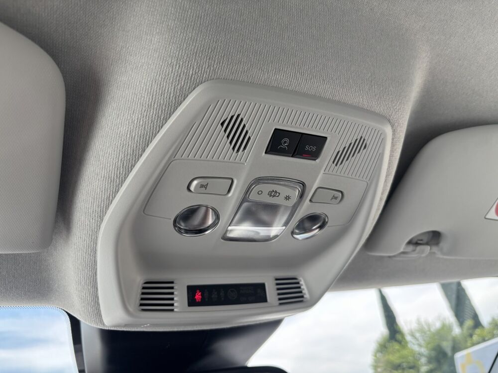 C3 Aircross Hybride 145 e-DSC6 MAX GRIS MERCURY 2026 occasion 69330 Meyzieu