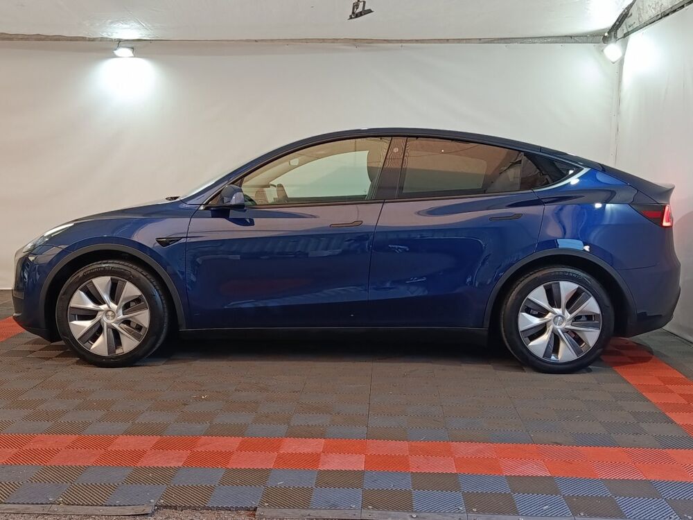 Model Y Grande Autonomie Dual-Motor AWD 2023 occasion 91580 &Eacute;tr&eacute;chy