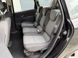 Grand scenic IV 1.5 dCi 110 2013 occasion 53210 Soulg&eacute;-sur-Ouette