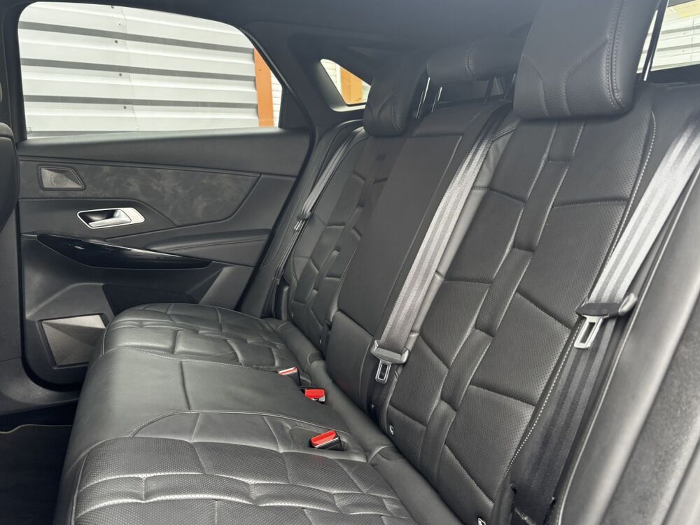 DS3 E-TENSE 4x4 Grand Chic TOIT OUVRANT 300CH 2020 occasion 86440 Mign&eacute;-Auxances
