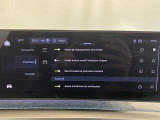 3008 1.2 HYBRID 136 E-DCS6 ALLURE 2025 occasion 38550 Saint-Maurice-l'Exil