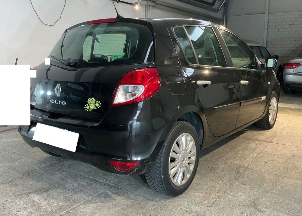 Clio Expression Clim 1.2 16v 75 Eco2 2011 occasion 35210 Ch&acirc;tillon-en-Vendelais