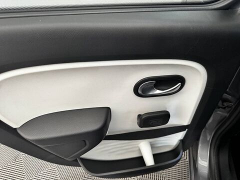 Twingo Intense Energy TCe 90 2016 occasion 91580 &Eacute;tr&eacute;chy