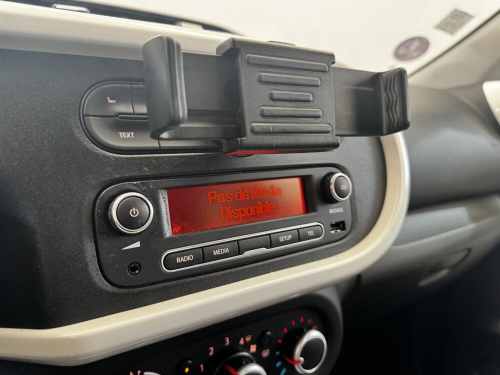 Twingo Intense Energy TCe 90 2016 occasion 91580 &Eacute;tr&eacute;chy