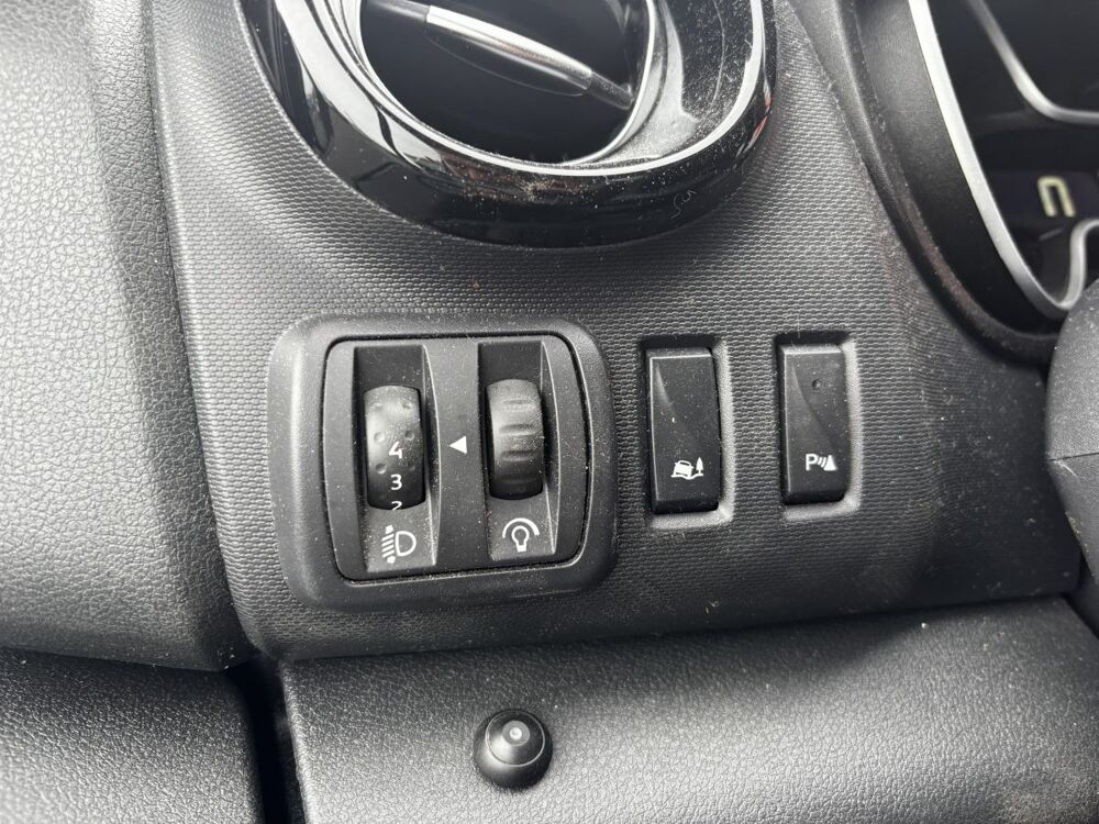 Jumpy FG GCF L2H1 1300 2.0 dCi 120 GPS PREMIERE MAIN / HISTORIQUE 2020 occasion 86440 Mign&eacute;-Auxances