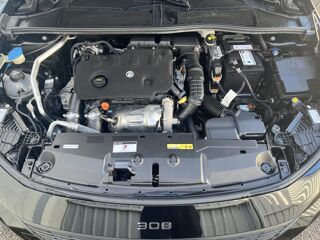 308 BlueHDI 130 AUTO8 ALLURE PACK 2023 occasion 42190 Charlieu