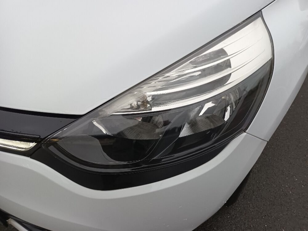 Clio IV Expression 1.2 16v 75 2015 occasion 35210 Ch&acirc;tillon-en-Vendelais