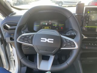 Duster journey hybrid 140 2025 occasion 38460 Cr&eacute;mieu