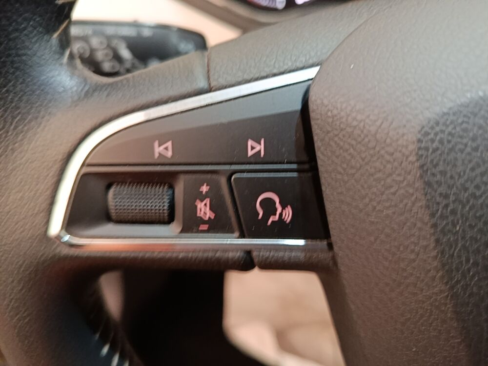 Arona 1.0 EcoTSI 115ch DSG7 S/S Xcellence 2019 occasion 91580 &Eacute;tr&eacute;chy
