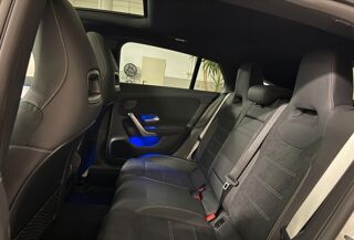 Classe CLA CLA 200 Amg Line 163 Toit ouvrant Si&egrave;ges Elec Autres disponi 2025 occasion 69007 Lyon