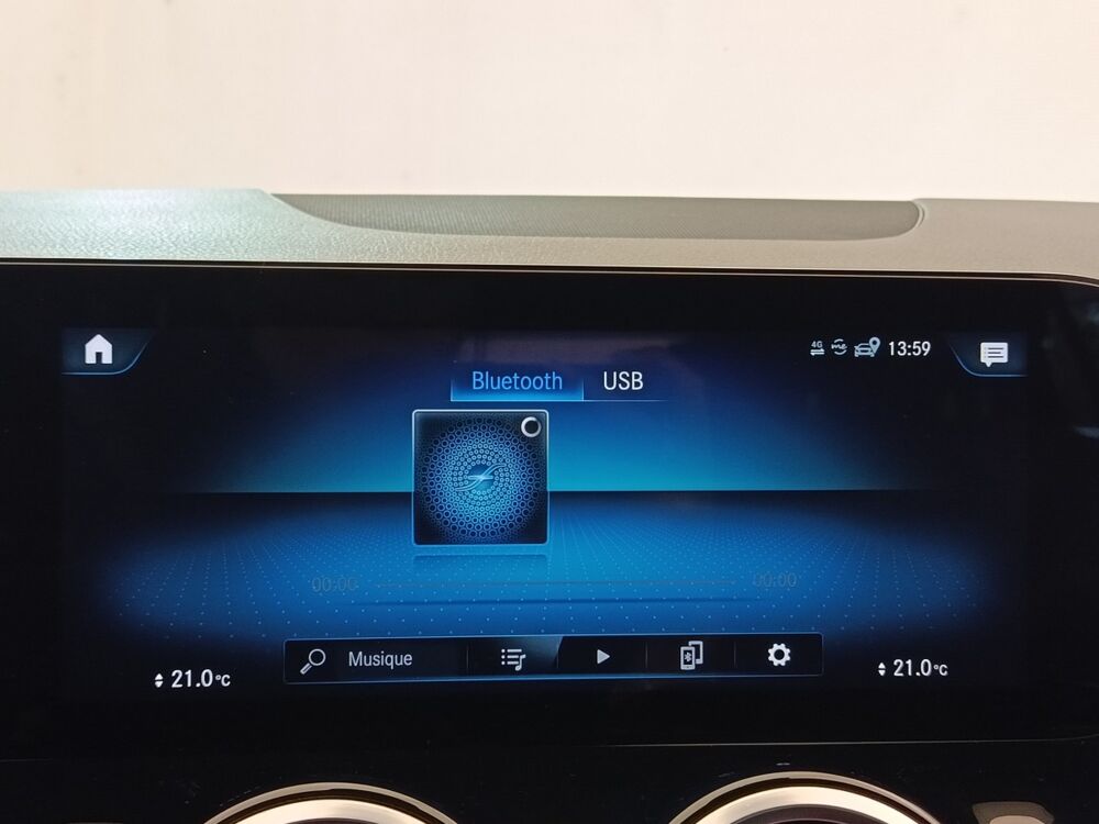 Classe GLA GLA 250 e Business Line DCT 2023 occasion 91580 &Eacute;tr&eacute;chy