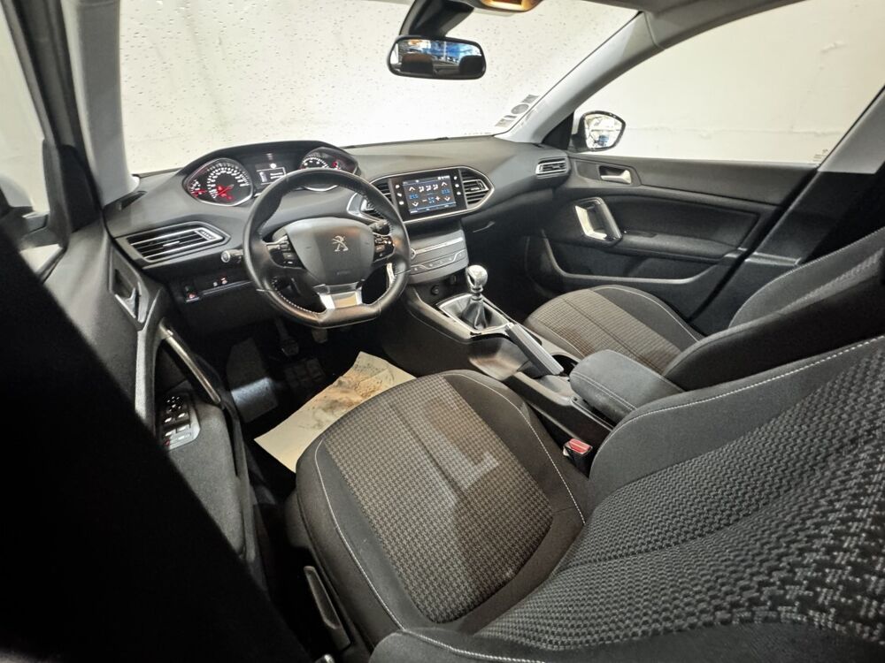 308 Puretech 110 S&S Active Business 2019 occasion 91580 &Eacute;tr&eacute;chy
