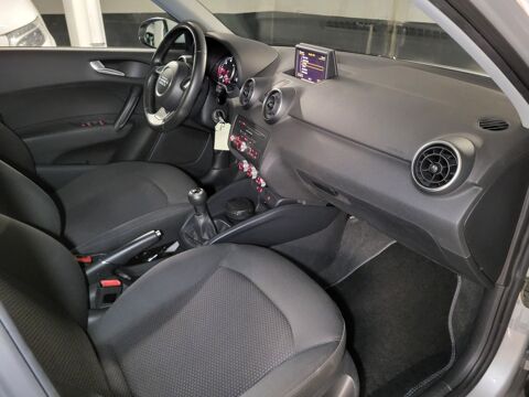 A1 1.6 TDI 105 AMBIENTE 2013 occasion 93600 Aulnay-sous-Bois