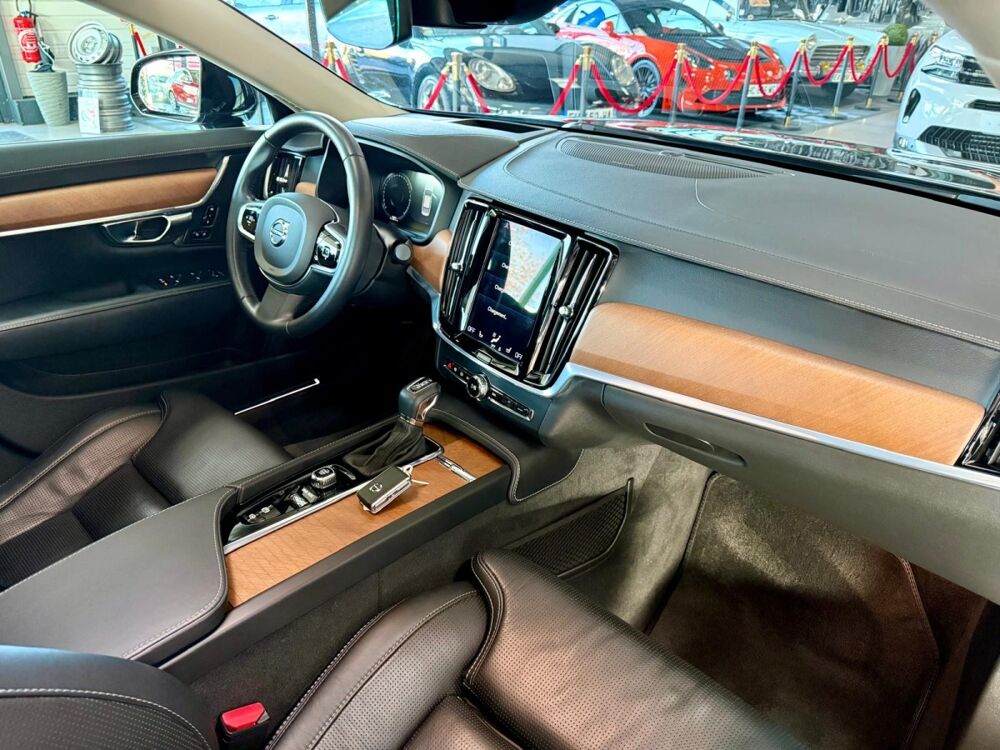 S90 D4 AdBlue 190 Geartronic 8 Inscription 2020 occasion 63360 Gerzat