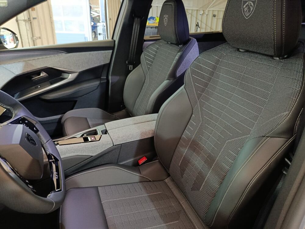 5008 1.6 PHEV 195 E-DCS7 GT 2026 occasion 91580 &Eacute;tr&eacute;chy