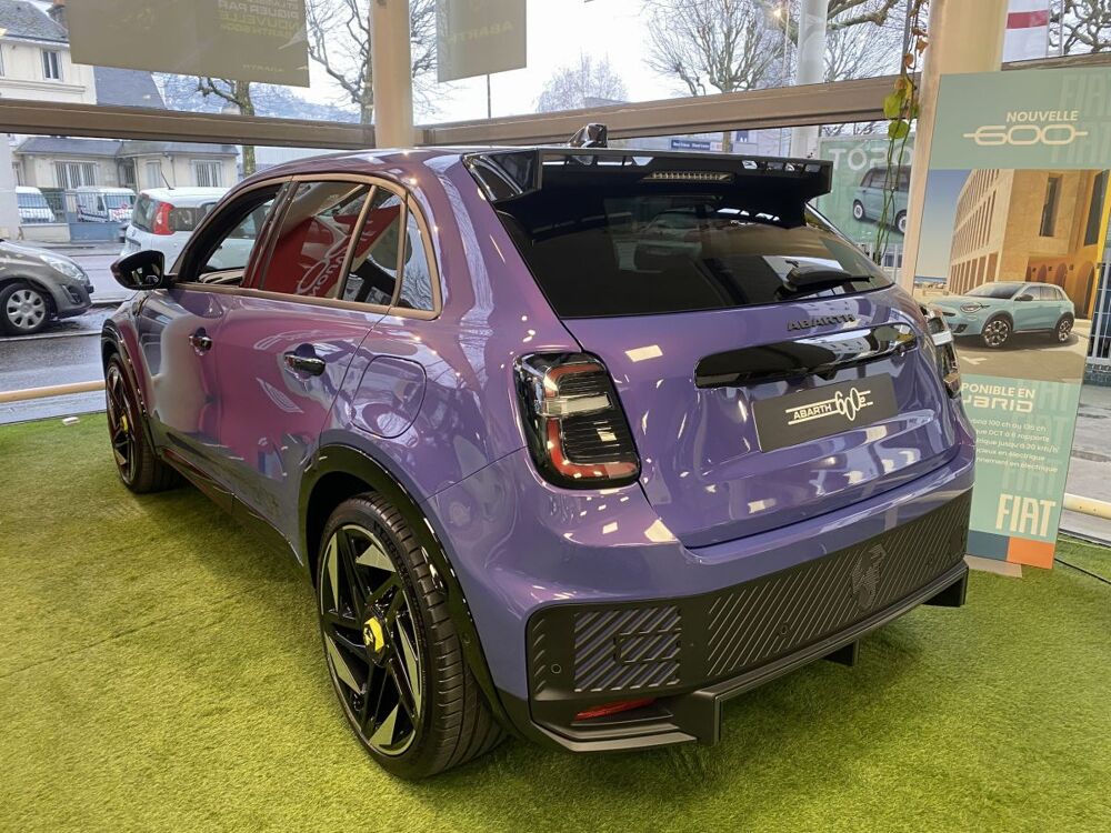 600 E Electrique 54 kWh Scorpionissima 2025 occasion 76360 Barentin