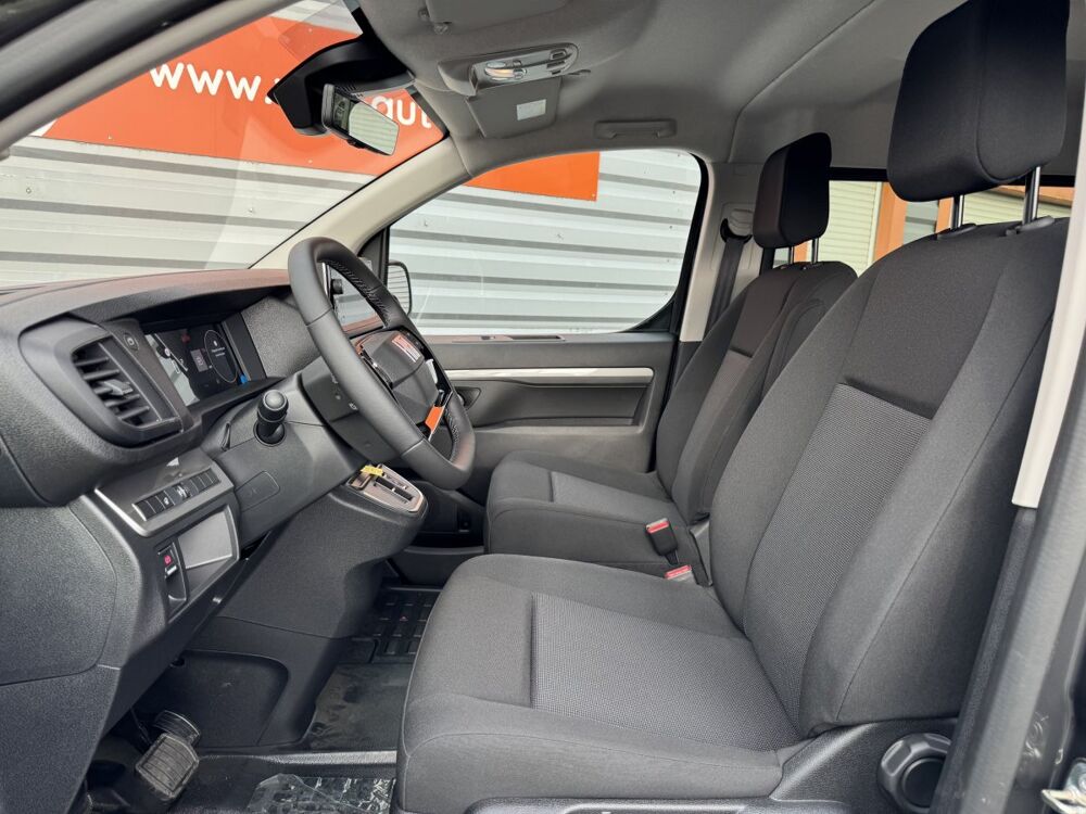 Jumpy XL Diesel 180 ch Automatique Cab Appro 10KMS 2portes lateral 2026 occasion 86440 Mign&eacute;-Auxances