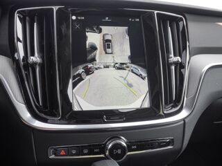V60 PHEV T8 Plus Dark 455 ch Attelage Cam&eacute;ra 360&deg; Toit Pano Autr 2024 occasion 69007 Lyon