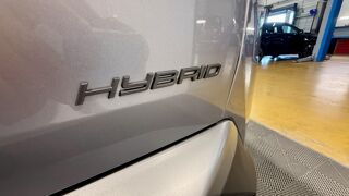 3008 1.2 HYBRID 145 E-DCS6 ALLURE 2025 occasion 30220 Aigues-Mortes