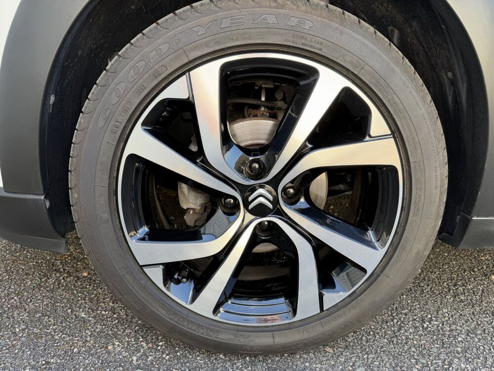 C3 PureTech 110 S&S EAT6 Shine Pack 2022 occasion 42190 Charlieu
