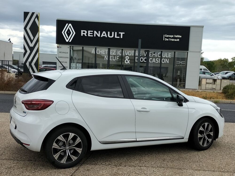 Clio Evolution E-Tech full hybrid 145 5 portes (co2 95) 2023 occasion 34150 Gignac