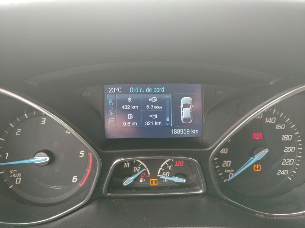 Focus 5P - 1.6 TDCi 115 ch S&S Titanium 2015 occasion 61170 Montchevrel