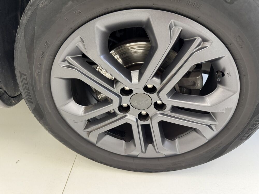 Compass 1.6 MJET 130 80TH ANNIVERSARY 2021 occasion 76360 Barentin