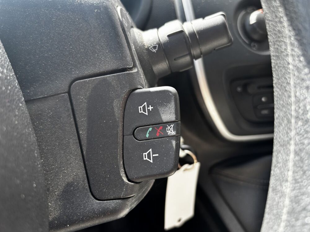 Jumpy Gd Volume ExtraRLink - Blue dCi 95 9908€HT 2020 occasion 86440 Mign&eacute;-Auxances