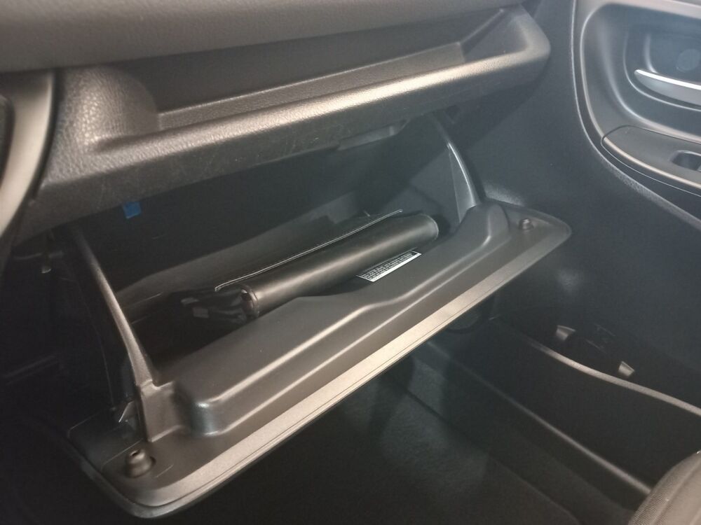 Yaris 1.5 VVT-I HYBRID France Business 2019 occasion 91580 &Eacute;tr&eacute;chy