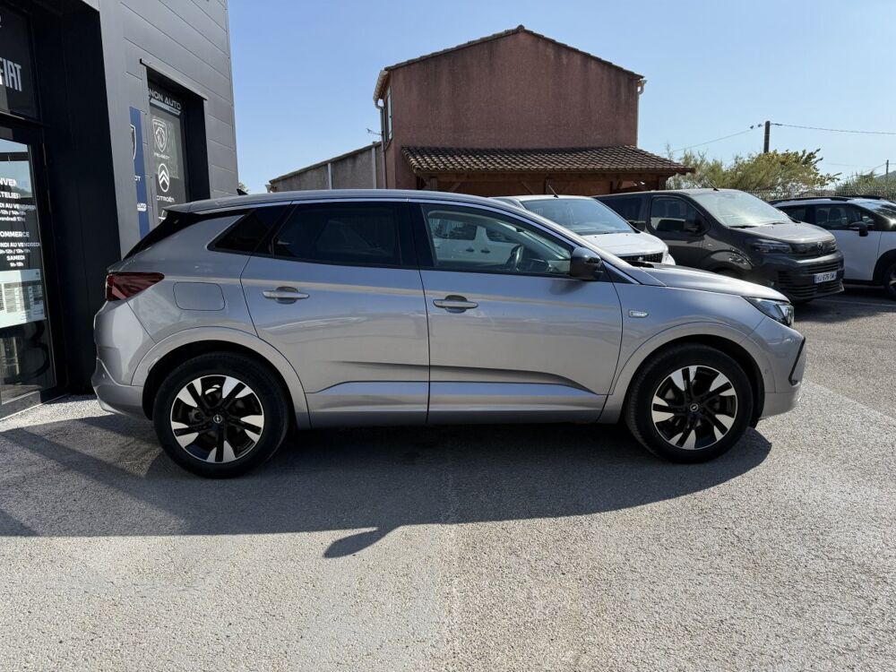 Grandland 1.2 Turbo 130 ch Auto ELEGANCE BUSINESS 2023 occasion 30260 Quissac