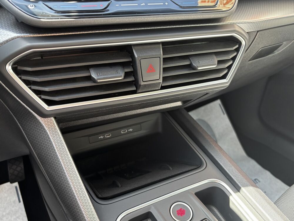 Leon 1.5 ETSI 115 Style DSG 21330KMS 2025 occasion 86440 Mign&eacute;-Auxances