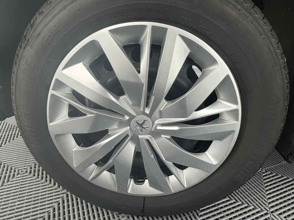 208 PureTech 75 S&S Like 2023 occasion 69330 Meyzieu
