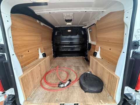 Jumpy Taille XS 100% &euml;lectric 50kWh Cityvan 2022 occasion 91580 &Eacute;tr&eacute;chy