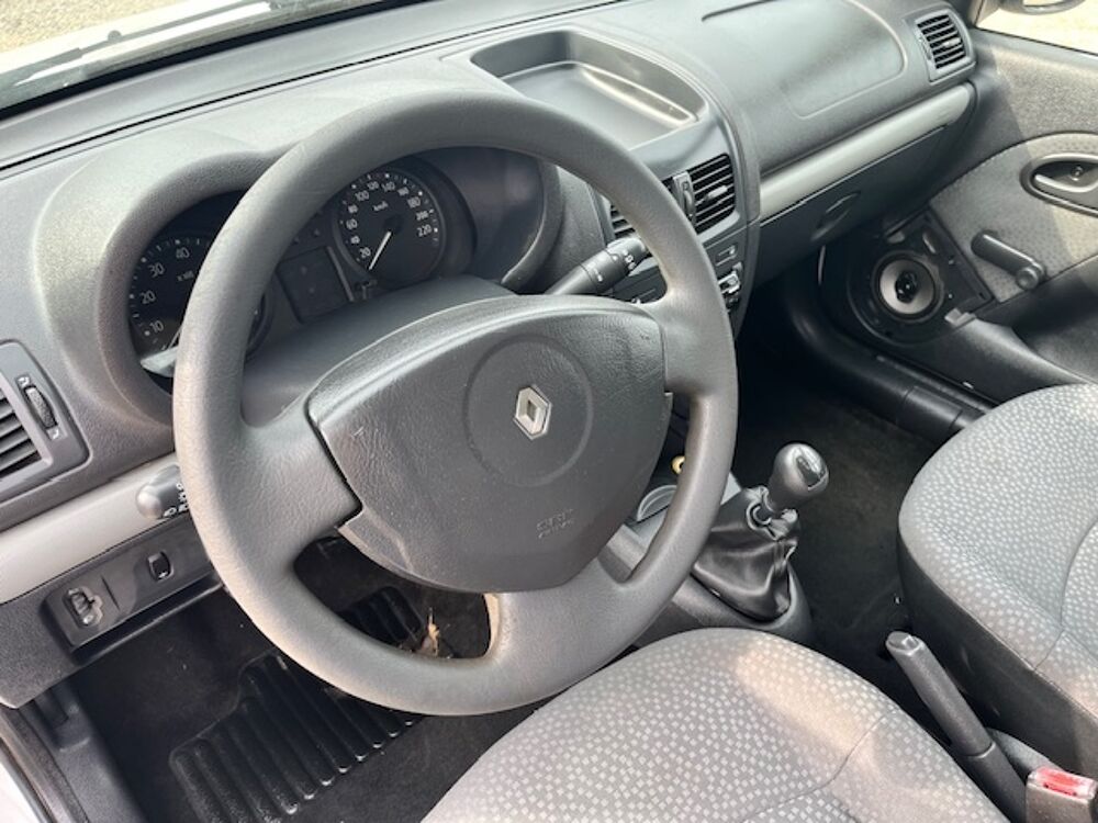 Clio Access 1.2 GPL Eco2 2010 occasion 47200 Saint-Pardoux-du-Breuil