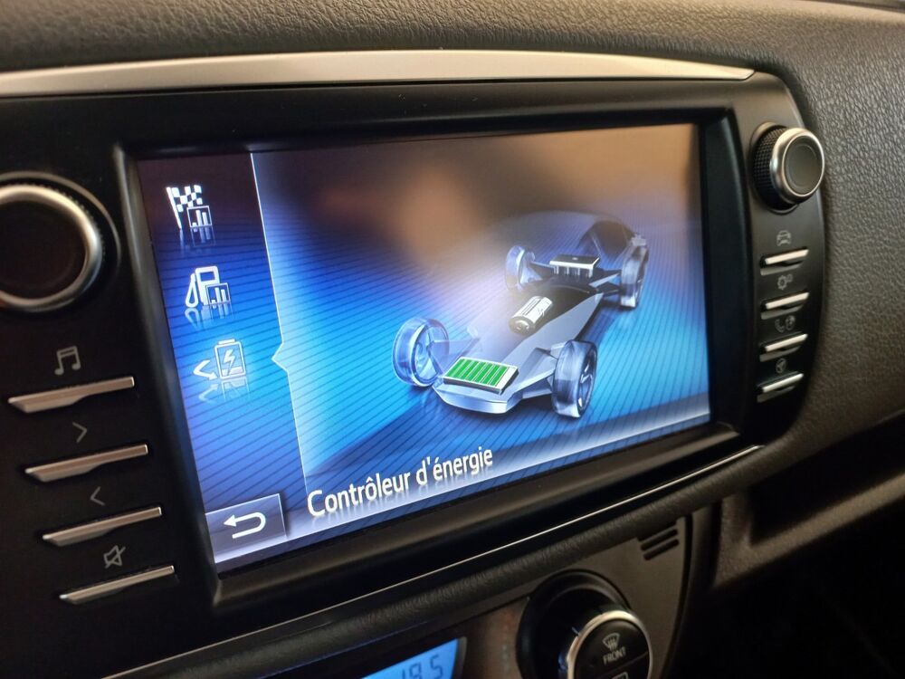 Yaris 1.5 VVT-I HYBRID France Business 2019 occasion 91580 &Eacute;tr&eacute;chy