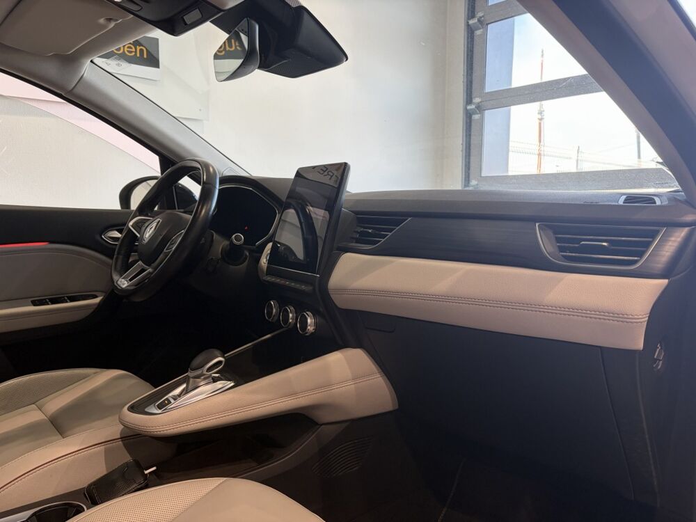 Captur Initiale Paris E-TECH Plug-in 160 2020 occasion 38370 Saint-Clair-du-Rh&ocirc;ne