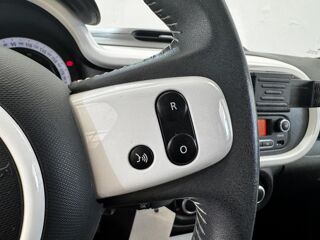 Twingo Intense Energy TCe 90 2016 occasion 91580 &Eacute;tr&eacute;chy