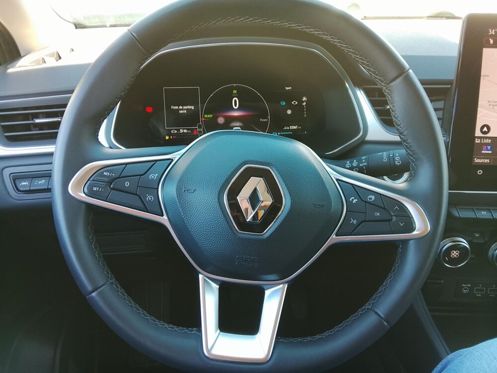 Captur techno fast track E-Tech full hybrid 145 2023 occasion 42240 Unieux