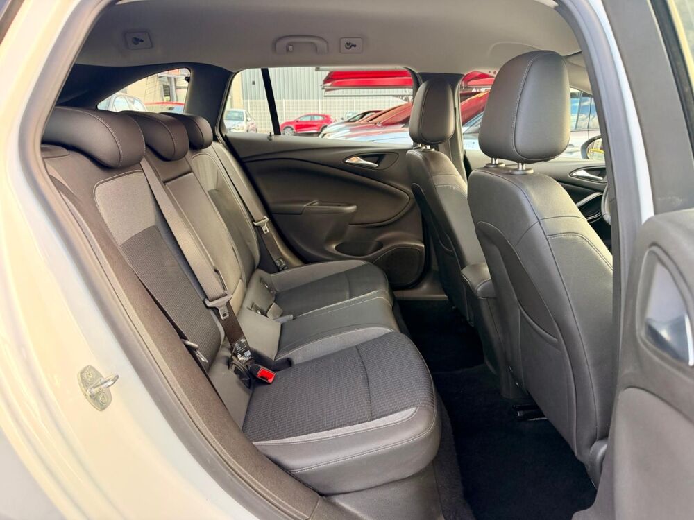 Astra 1.5 Diesel 122 ch EDITION BUSINESS ST 2019 occasion 63360 Gerzat