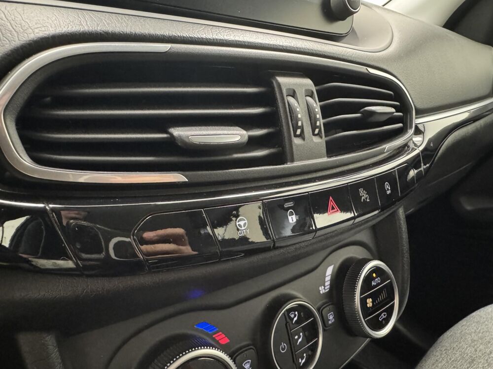 Tipo 1.6 MultiJet 130ch S/S Cross Plus 2022 occasion 76360 Barentin