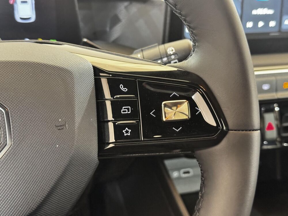 MG3 1.5L 195ch Hybrid+ Luxury 2026 occasion 91580 &Eacute;tr&eacute;chy