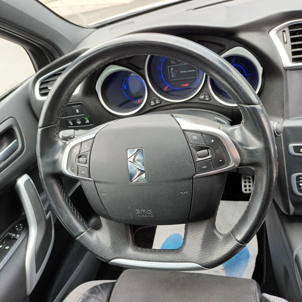 DS4 BlueHDi 120 BVM6 Chic 2016 occasion 35210 Ch&acirc;tillon-en-Vendelais