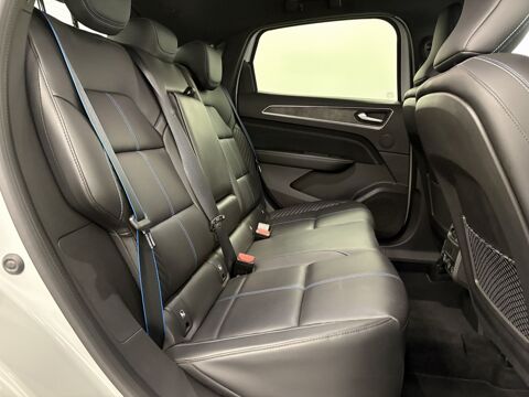 Arkana Esprit Alpine E-Tech full hybrid 145 -23 2024 occasion 86500 Montmorillon