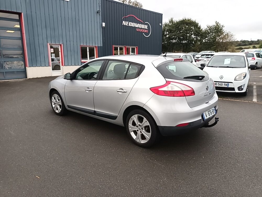 M&eacute;gane Expression 1.6 16v 2009 occasion 35210 Ch&acirc;tillon-en-Vendelais