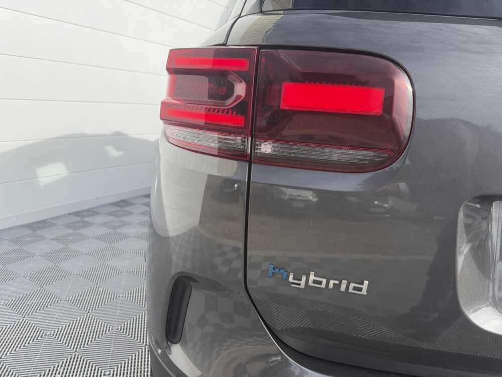 C5 aircross Hybride recharg 225 e-EAT8 Shine Pack 2023 occasion 69330 Meyzieu