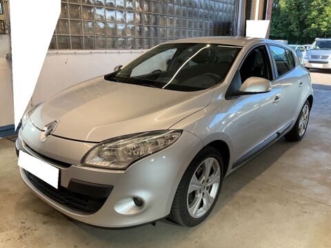 M&eacute;gane Expression 1.6 16v 2009 occasion 35210 Ch&acirc;tillon-en-Vendelais