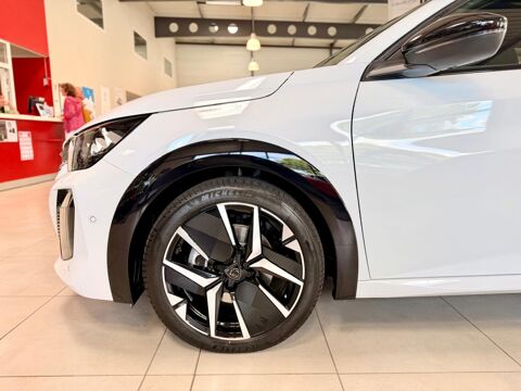 208 Hybrid 136 eDCS6 GT 2025 occasion 63360 Gerzat