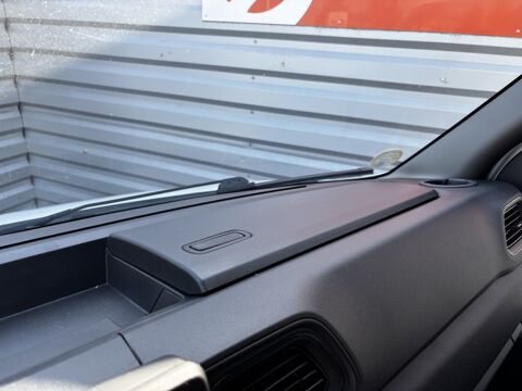 Jumpy FG Tr CF F3500 L2H2 Blue dCi 135 33044KMS 17900€HT 2023 occasion 86440 Mign&eacute;-Auxances