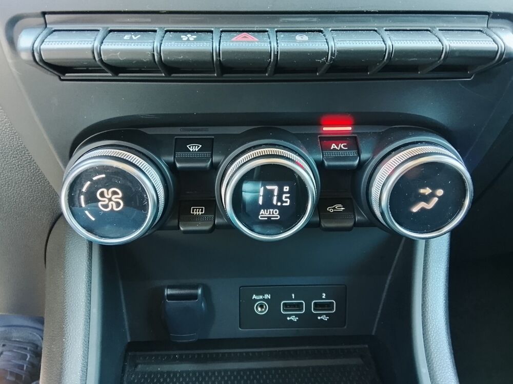 Captur techno fast track E-Tech full hybrid 145 2023 occasion 42240 Unieux