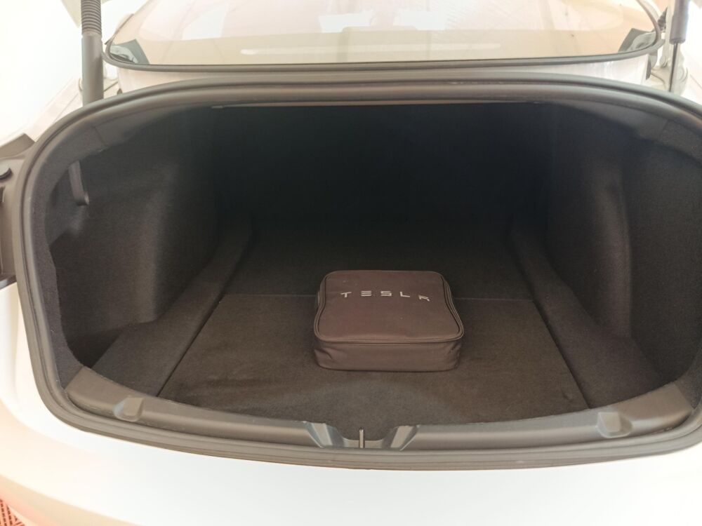 Model 3 Grande Autonomie 2022 occasion 91580 &Eacute;tr&eacute;chy